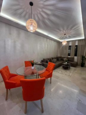 Marrakech central appartement with pool